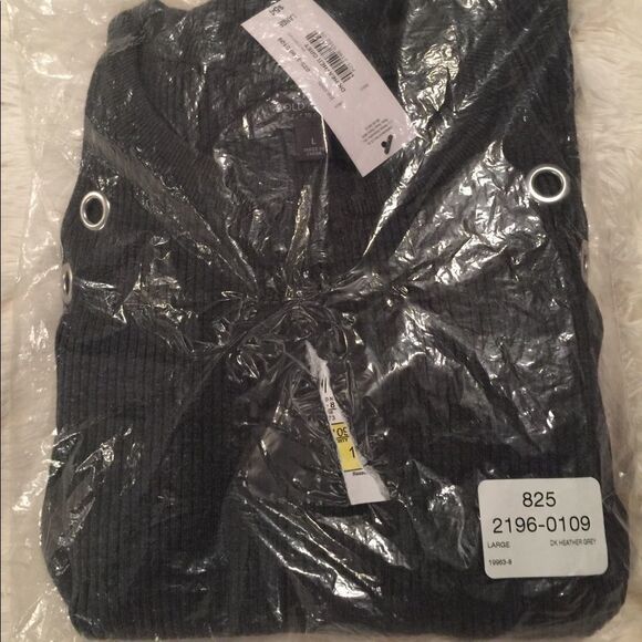 NWT Sweater Dress - Picture 4 of 5